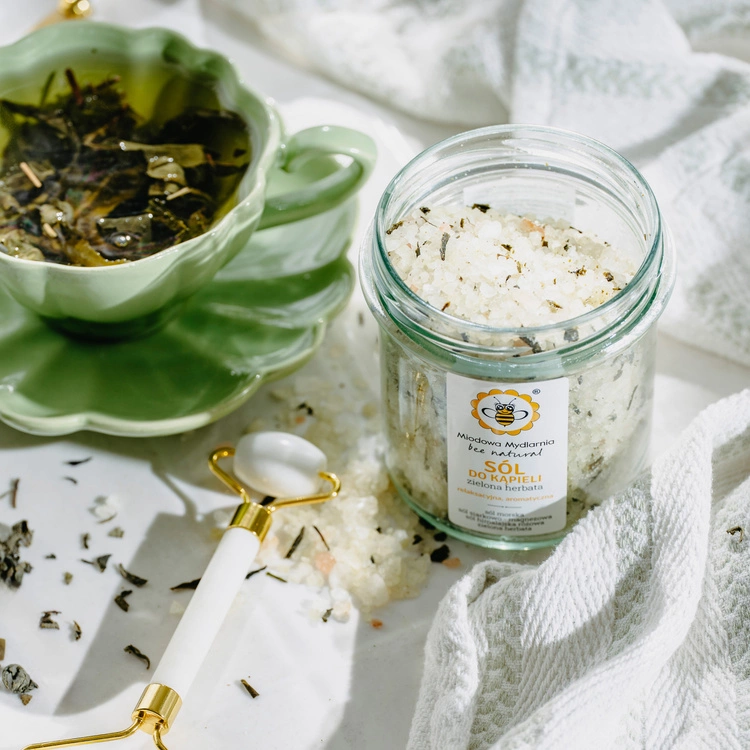 Sól do kąpieli Miodowa Mydlarnia Zielona herbata 350 g - obrazek 4