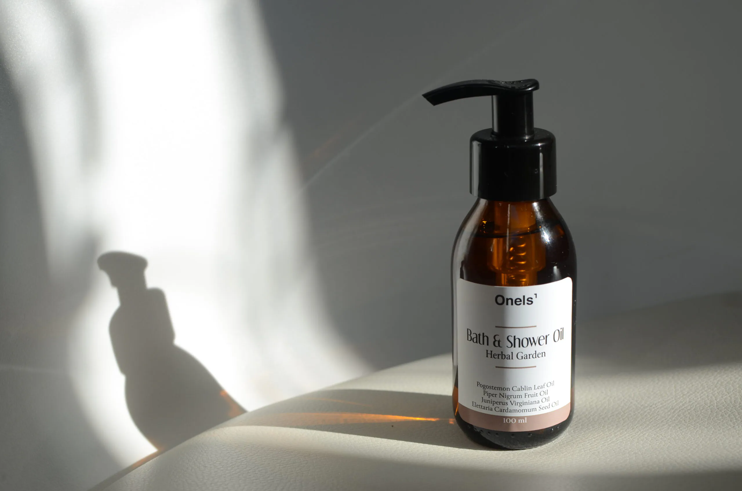 Aromaterapeutyczny olejek pod prysznic i do kąpieli – Bath & Shower Oil Herbal Garden - obrazek 5