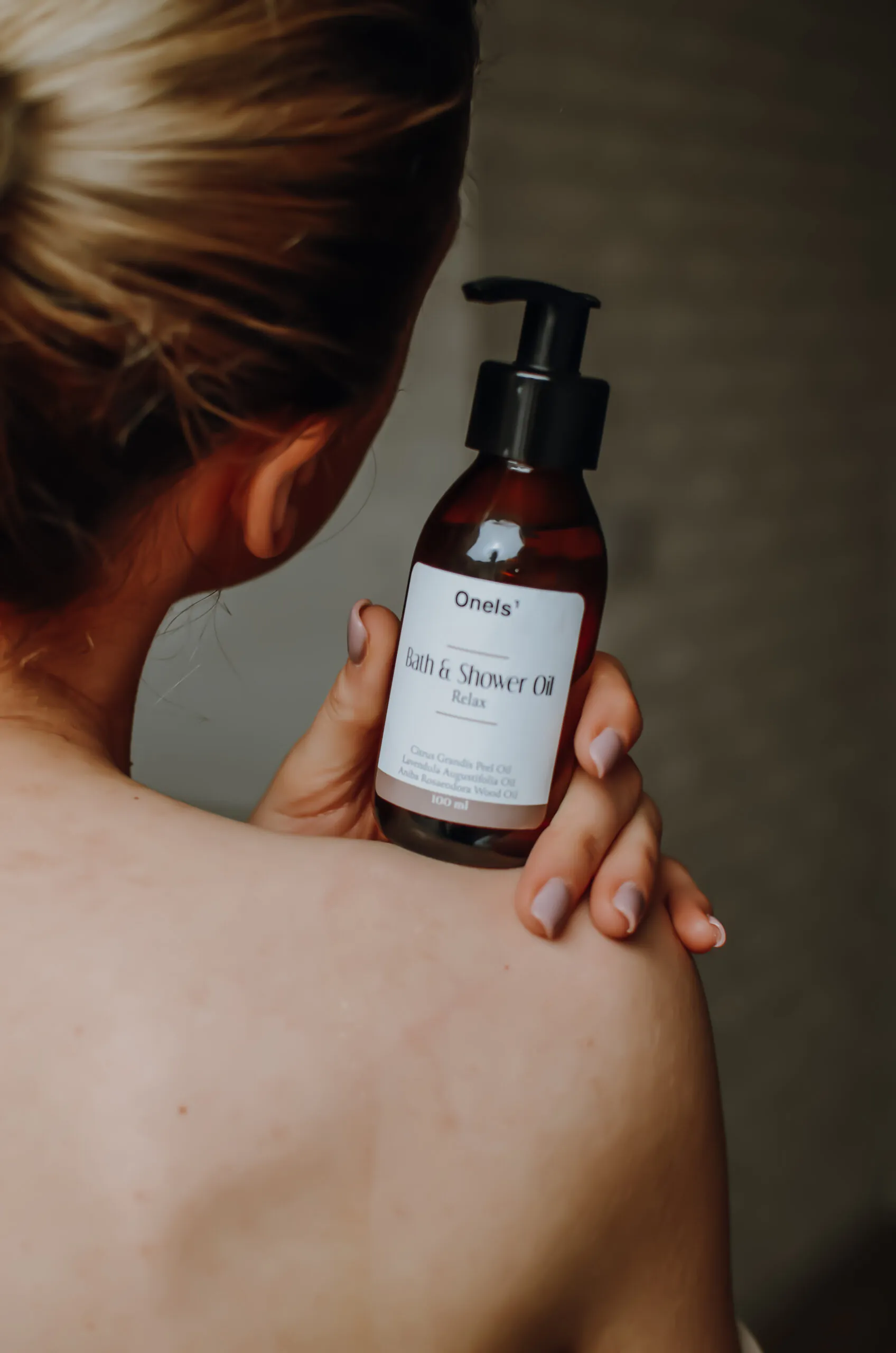 Aromaterapeutyczny olejek pod prysznic i do kąpieli – Bath & Shower Oil Herbal Garden - obrazek 2
