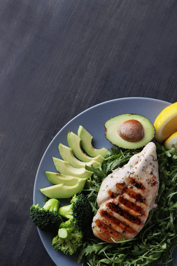 grilled-chicken-breast-with-broccoli
